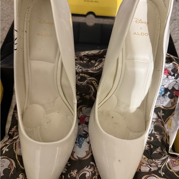 Aldo x Disney Glossy Cream Heels - Picture 1 of 4